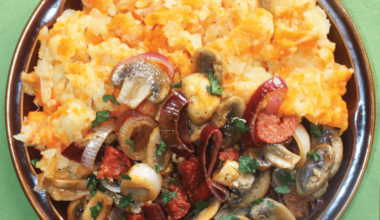 Carrot-mash with mushrooms and chorizo