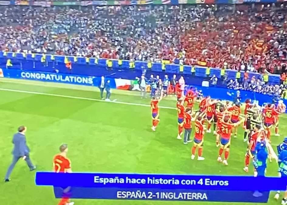 Espanha faz história com 4€