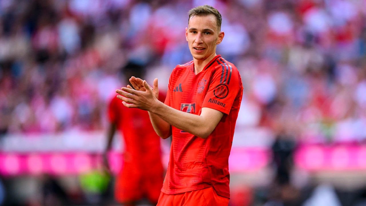 [Bild, Altschäffl, Falk] Lovro Zvonarek will join Austrian champions Sturm Graz on a season-long loan deal. Graz wanted an option to buy, but Bayern rejected that. Zvonarek will now get game time and develop playing in the Champions League.