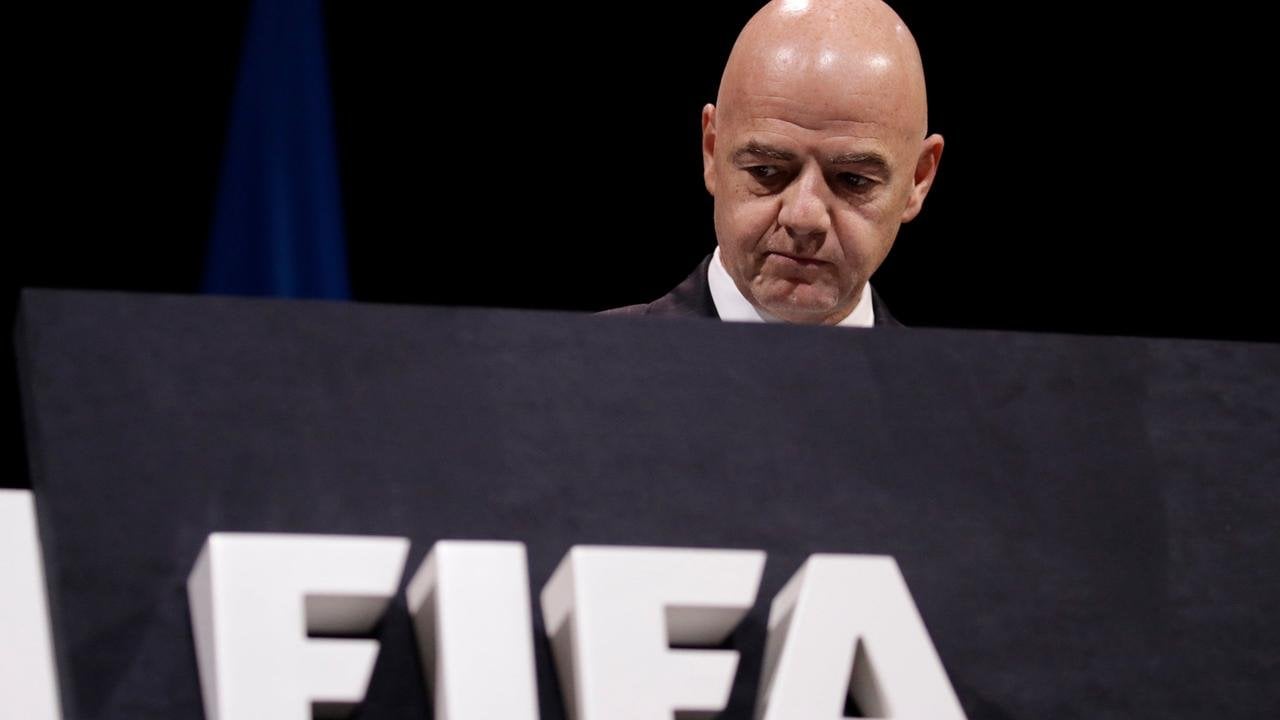 Beschwerde gegen FIFA bei Europäischer Kommission: Die Europäischen Ligen und die Spielergewerkschaft FIFPRO beschweren sich formell über den Fußball-Weltverband FIFA - es geht um die Klub-WM und den vollen Kalender