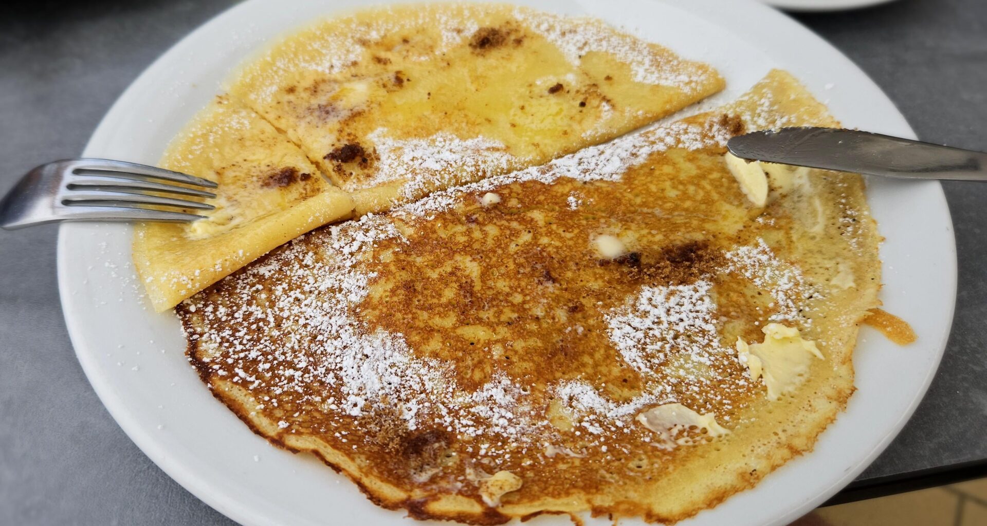 Crêpe beurre sucre//Crêpe with butter and sugar