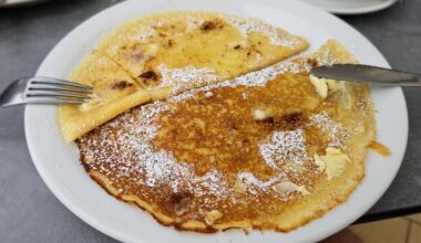 Crêpe beurre sucre//Crêpe with butter and sugar
