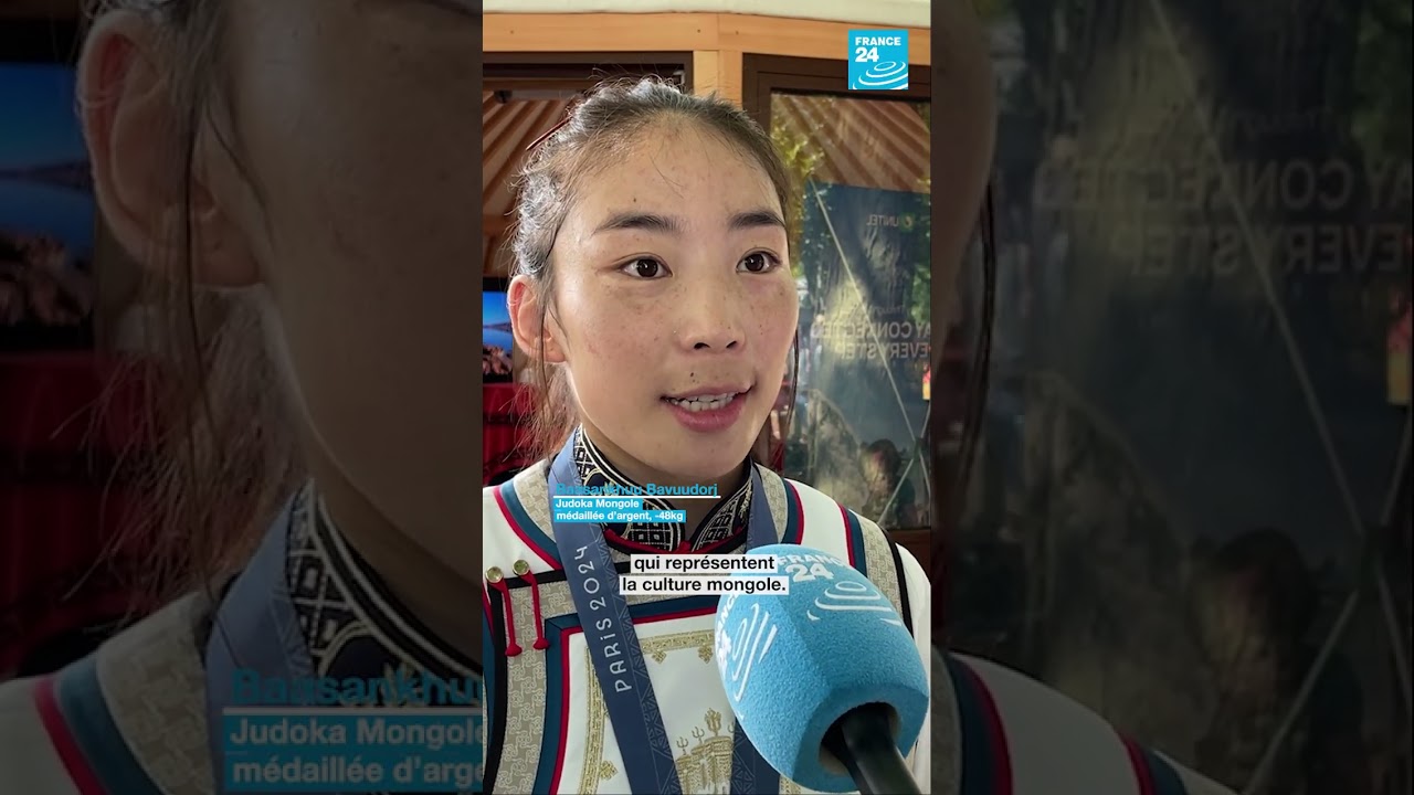 🇲🇳 JO 2024 : la Mongolie décroche la médaille d’or pour ces tenues • FRANCE 24 #jo2024 #mongolie