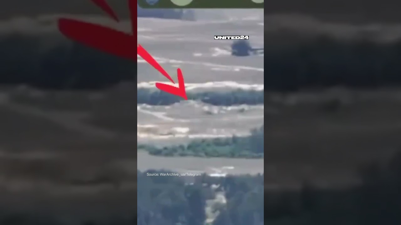 A Ukrainian air strike on a Russian company-level command post and a UAV ground control station #war