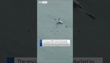 Pilots rescued after crash landing in sea