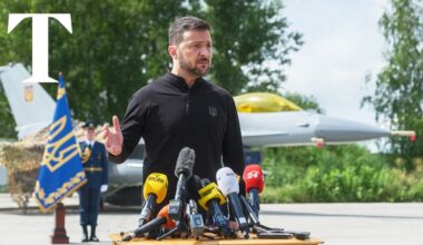 Ukrainian F-16 fighter jets "operational" against Russia