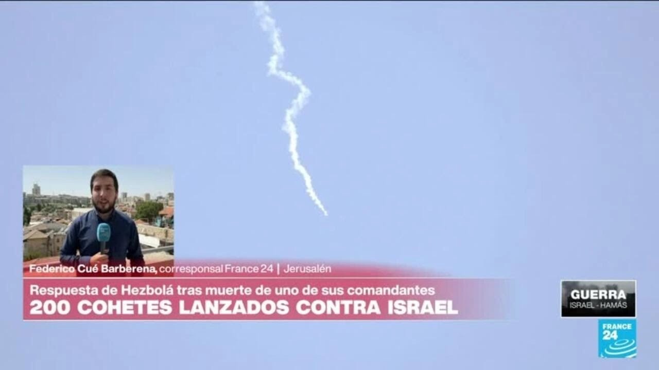 Informe desde Jerusalén: Hezbolá lanza 220 cohetes y drones a Israel por la muerte de un alto cargo