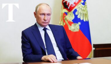 Putin vows "worthy response" to Ukraine's invasion of Russia