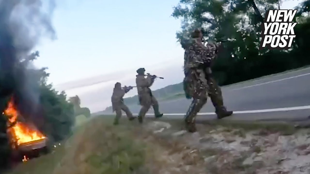 Moment Ukrainian troops ambush Russian military truck carrying Putin’s soldiers