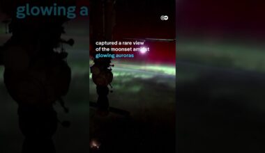 Rare view of the moonset captured from ISS | DW News