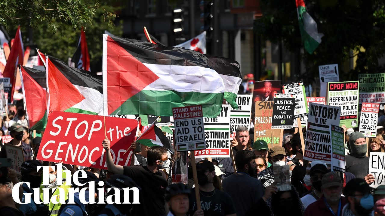 Demonstrators gather on sidelines of DNC calling for shift in US policy in Israel