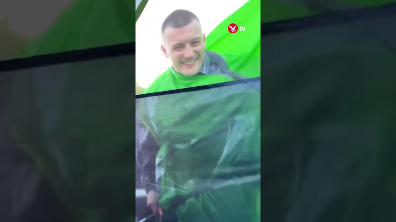 Storm Lilian: Man wears tent as a raincoat to Leeds festival #weather #shorts