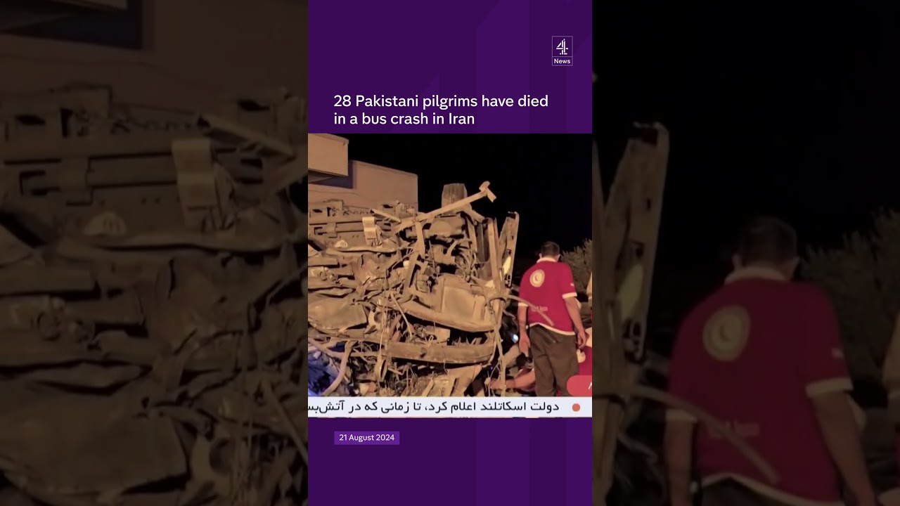 Pakistan bus crash kills 28