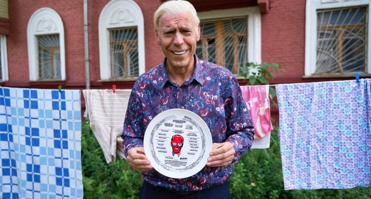 Cringe of the day: In Russia, they’re filming a series "about Biden, who came to find out why the sanctions aren't working, lost his documents, and is trying to get back home."

Spoiler: He falls in love with an old lady from Putin's squads and decides to stay.