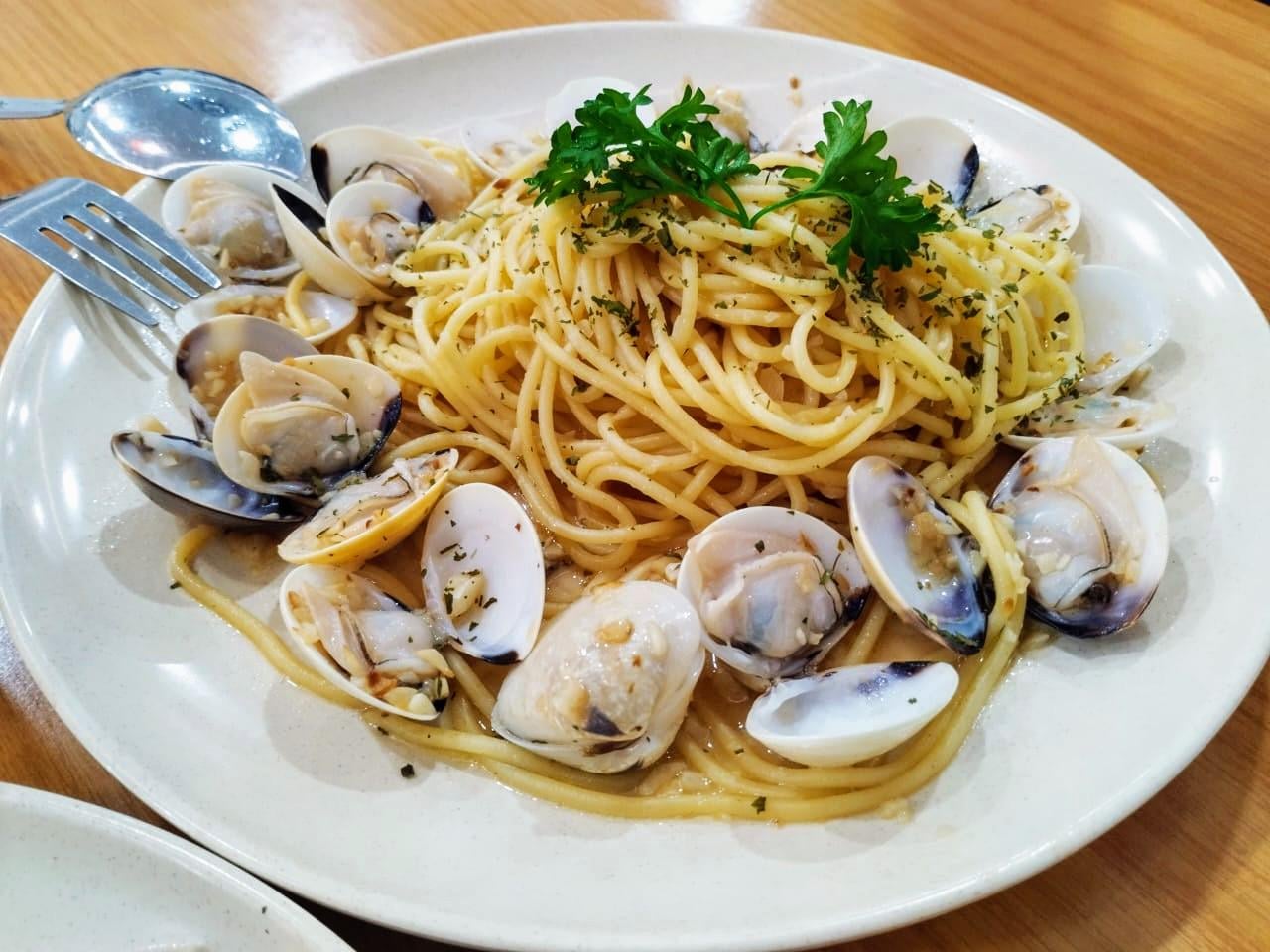 Spaghetti with Clams