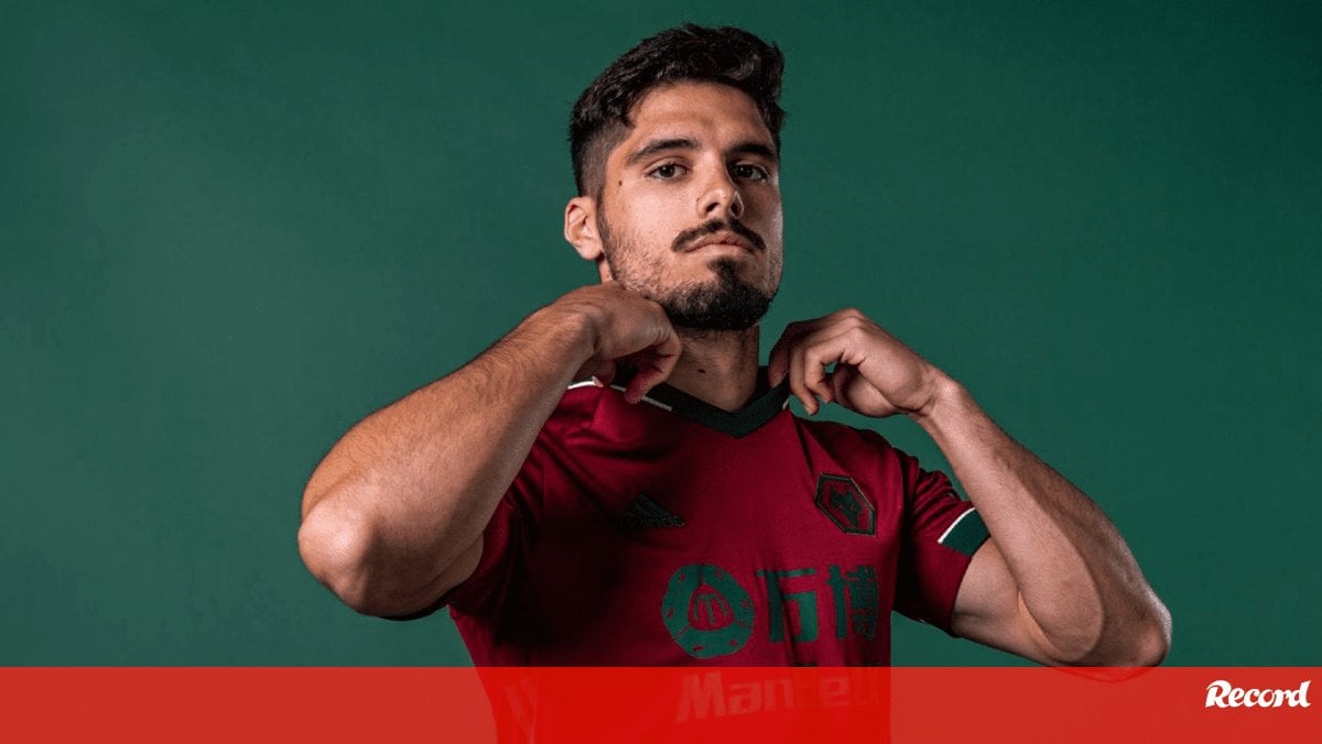 Carlos Borges deve ser o substituto de Pedro Neto no Wolves