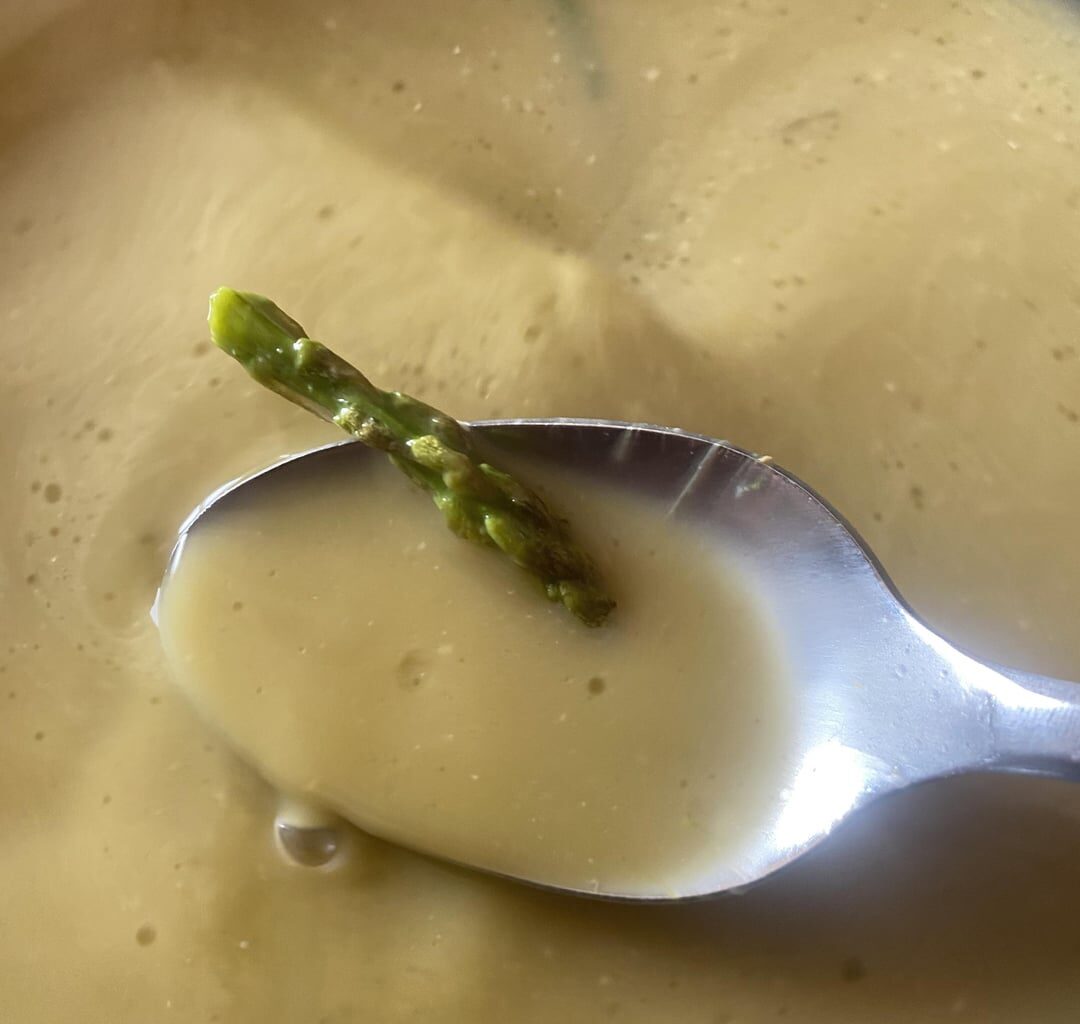Asparagus soup & garlic flatbreads to fight the flu