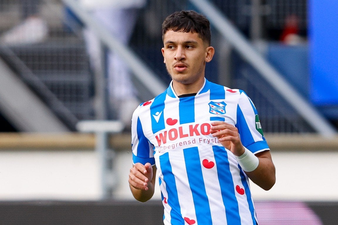 Heerenveen nadert miljoenentransfer met Lille voor Osame Sahraoui