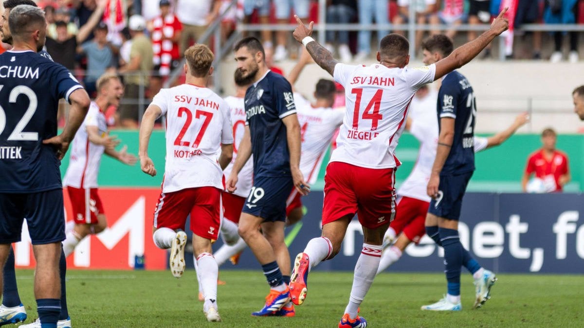 Der VfL Bochum ist bislang der einzige Bundesligist, der in der 1. Runde des DFB-Pokals gescheitert ist. Der Blick in die Historie macht den verbleibenden unterklassigen Teams Hoffnung, dass noch die eine oder andere Überraschung drin ist.