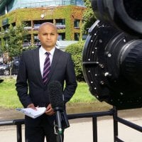 [Dharmesh Sheth] Chelsea & Juventus exploring deal for Manchester United Jadon Sancho. Juve want loan. It’s thought Chelsea proposal could include a player going the other way. United prefer permanent but loan not ruled out. Sancho travelled to Brighton but left out of squad #MUFC #CFC