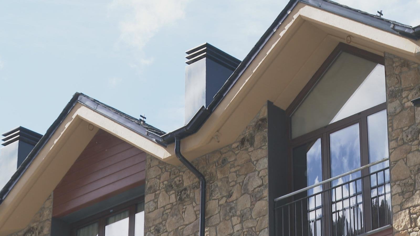 Si apartaments turístics i pisos buits no passen a lloguer es mantindrà la renovació obligatòria de tots els arrendaments