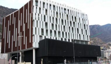 El Col·legi d'Advocats proposarà limitar la presó provisional a sis mesos