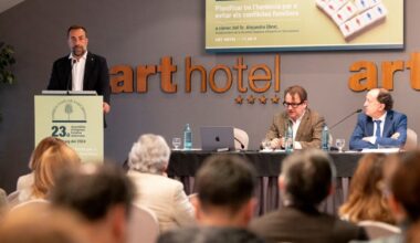 "Hem de reduir la dependència energètica de l'exterior"