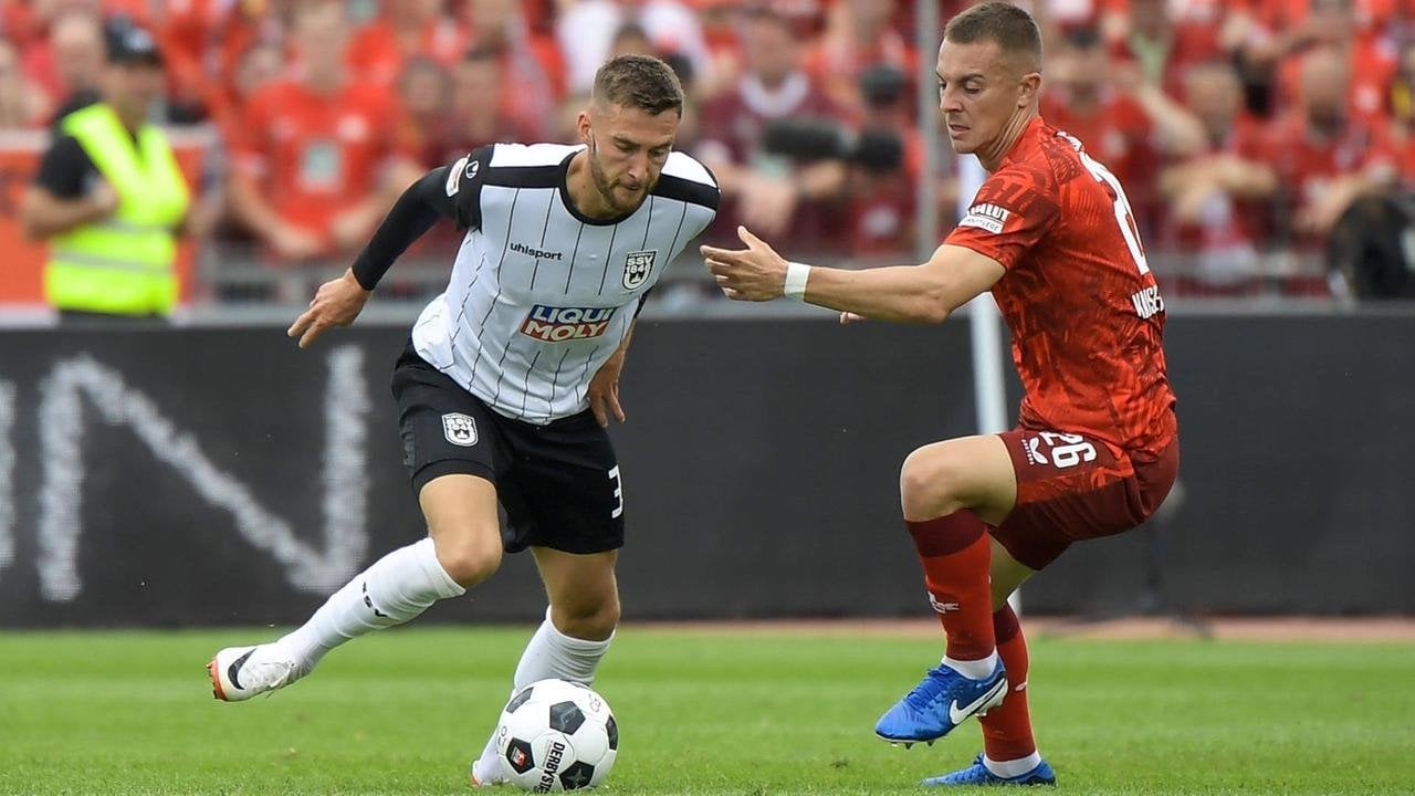 [2. Bundesliga] Führung verspielt: Neuling Ulm verliert Auftakt gegen Kaiserslautern