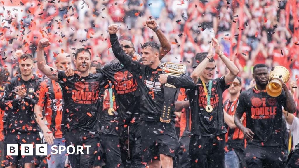 Leverkusen to retain title or will Bayern bounce back?