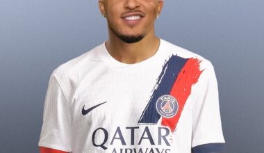 [Hawkins] Sancho wants to play for PSG. No agreements should be found this week, ManU wants more than 60m for him.
