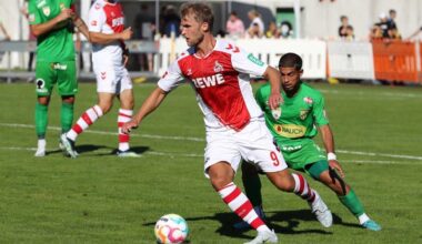 Ex Effzeh-Stürmer Sebastian Andersson steht nach SkySportDE-infos vor einem Wechsel zu CF Intercity Joan D'Alacant in die dritte spanische Liga. Der 33-jährige wird dort einen Vertrag bis 2026 unterschreiben + Option auf eine Anstellung in der Club-Direktion.