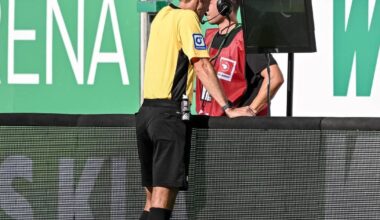 FCA-Sportdirektor Jurendic fordert Challenge beim Videobeweis: "Ich wünsche mir die Challenge, dass du die Möglichkeit hast, nochmal zu unterbrechen. Für uns geht es um sehr viel, um alles. Für die Schiedsrichter geht es um einen Fehlentscheid. Das muss in eine Relation gesetzt werden."