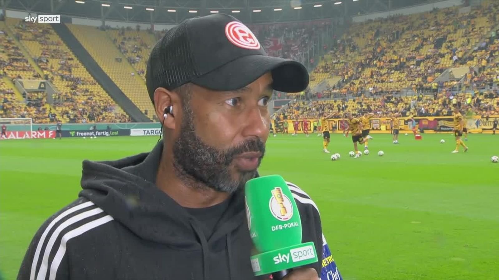 ''Willkommen zuhause": Daniel Thioune bestätigt Kownacki-Wechsel zu Düsseldorf