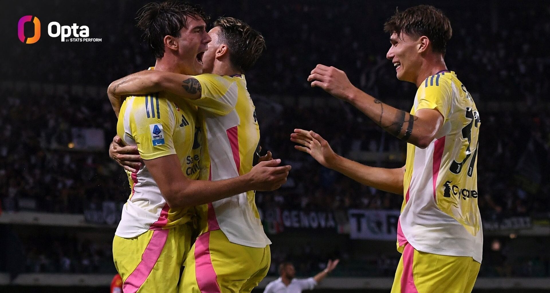 [OptaPaolo] 1 - #Juventus are the only side to have won both of their first two league matches so far; it’s the first time that a single team have full points after two matches played in a #SerieA season since 2010-11 (Chievo in that case). Start.