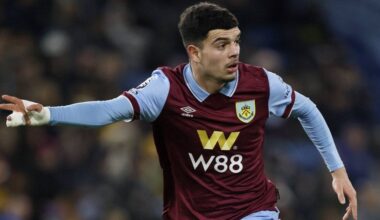 Benfica are advancing in talks to sign Zeki Amdouni from Burnley, deal progressing. Loan with buy clause being discussed with Amdouni very clear with Burnley… …he only wants to play for Benfica.