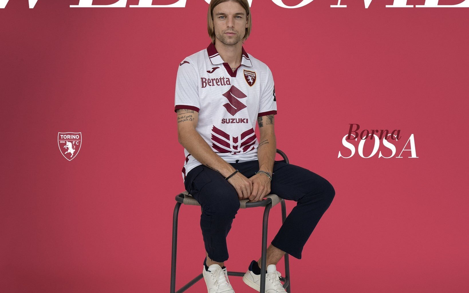 Torino have signed fullback Borna Sosa on a year-long loan, with an option to buy set at €7m