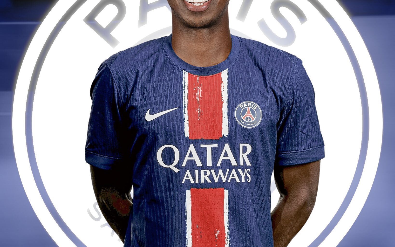 [Romano]William Pacho, set to fly to Paris later tonight! If all goes to plan, he will be in France today in order to undergo medical tests on Thursday.€40m plus €5m add-ons deal sealed two days ago with Eintracht.