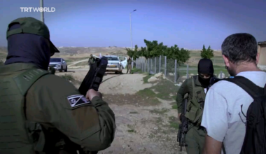 "Holy Redemption", le nouveau documentaire d'investigation de TRT World sur les colons de Cisjordanie