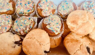Lemon Kurkuma & Blueberry Muffins