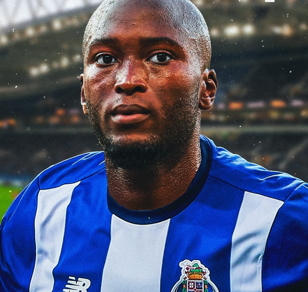 [Santi Aouna] FC Porto interested in Danilo!