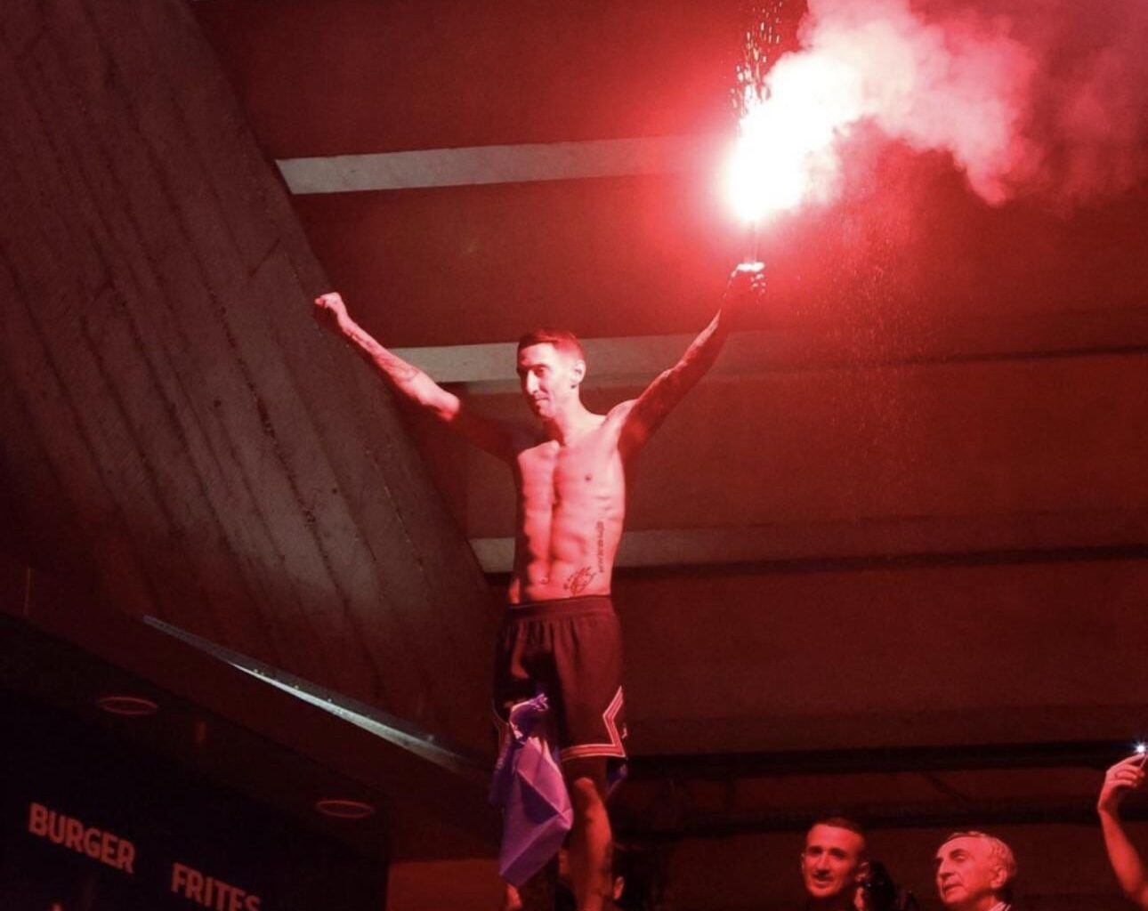 On this day in 2015, Angel Di Maria joined the club. We will always love you Fideo❤️💙