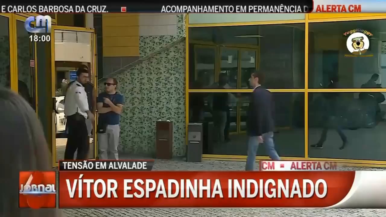 Vídeo exclusivo de adeptos do Benfica à porta do Estádio da Luz