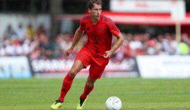 Bayern want to offload Goretzka before deadline day and are upping the pressure on him to leave, hence his exclusion from the squad today. Kompany has other plans in midfield. As of now, there's no price tag for Goretzka. From the club, it is said that the most important thing is that he leaves.