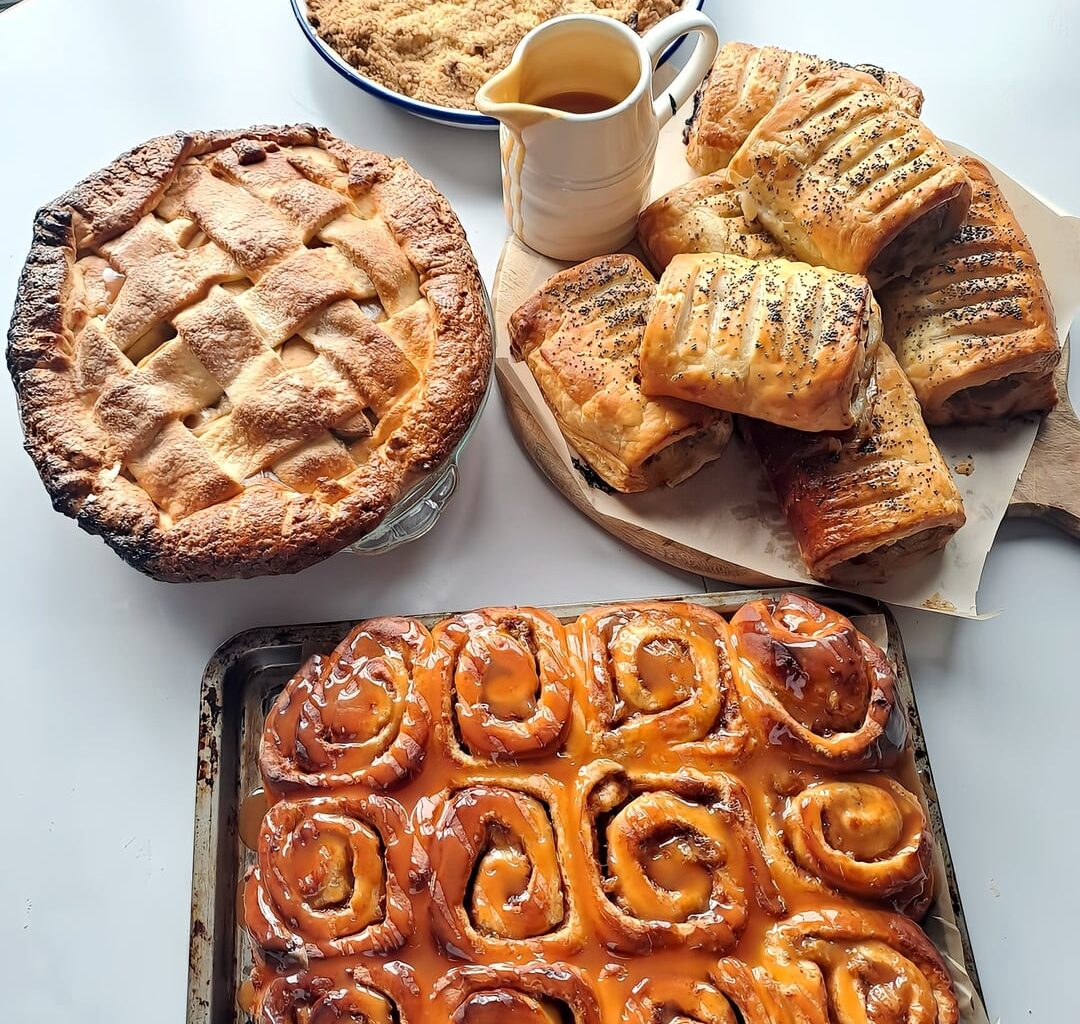 Apple season! Apple Cinnamon Rolls, Apple and Leek Sausage Rolls, Apple Pie and a Caramel Apple Crumble