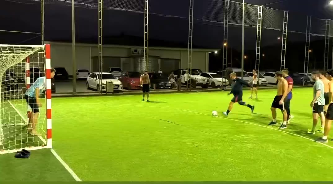 Our new number 9, Joan Laporta.