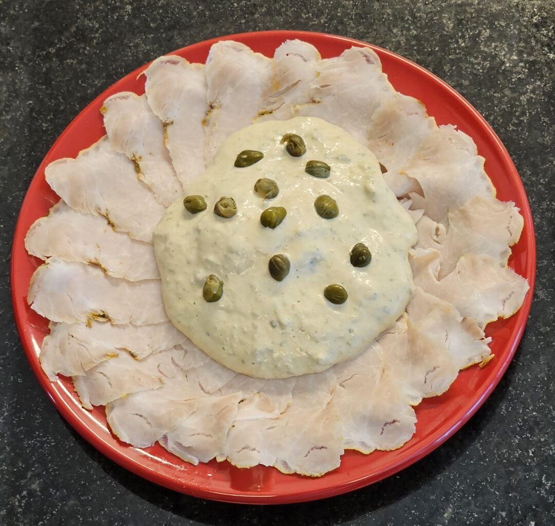 Vitello Tonnato ― only that it's not veal (vitello) but pork, so perhaps this should properly be named Maiale Tonnate [instructions in the gallery from right to left]