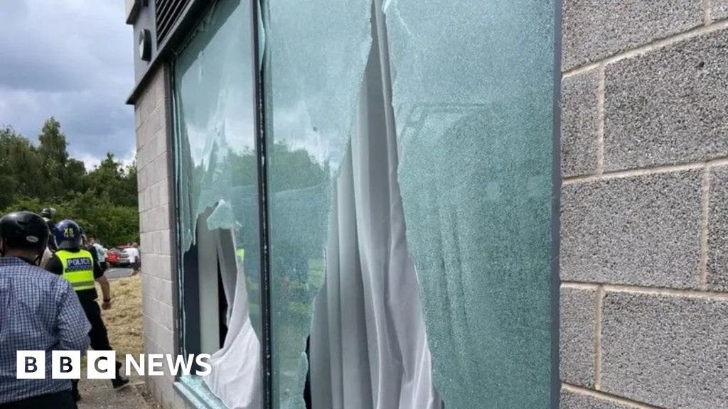 Rotherham: Windows smashed at hotel during protest