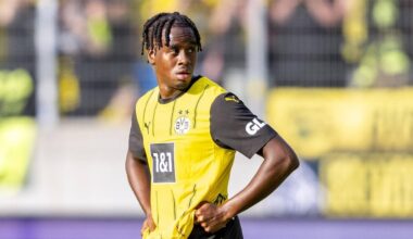 Neuer Trikot-Name für Jamie Bynoe-Gittens in der kommenden Saison: "Beide sind Namen meines Vaters, aber er hat gesagt, dass er es besser findet, wenn ich nur Gittens heiße, weil das kürzer ist. Die meisten Leute kennen ihn als Gittens, also laufe ich in Zukunft auch nur mit Gittens auf."