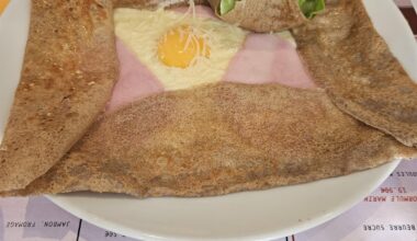 Galettes and crêpes in northern France