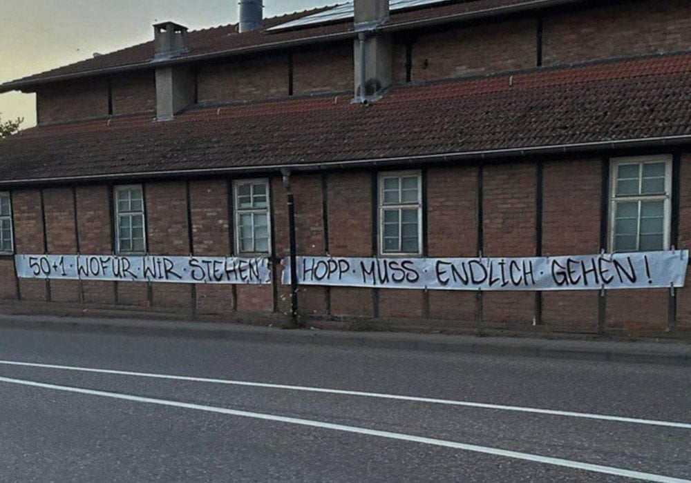 Nächste Stellungnahme der TSG-Fangruppe Young Boyz: „Dietmar Hopp, dein Lebenswerk wird zerstört - nicht von Fremden, sondern demjenigen dem es gehört.“